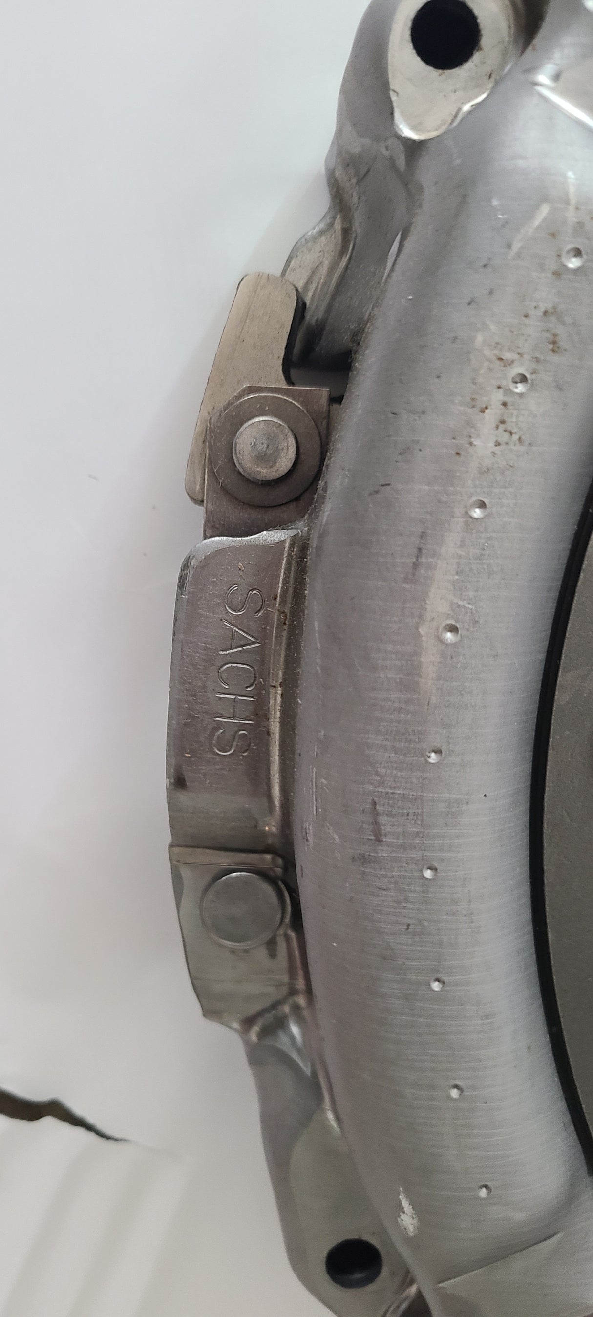 Buy SACHS Clutch Kit for Volvo VNL / Mack | I-SHIFT AT02612D | 85002560 Online in USA at Best Price - Zorka Impex